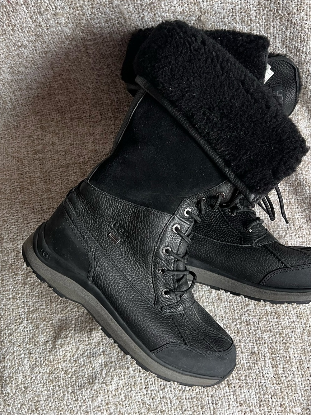 Women’s size 12 UGG Women’s Adirondack III Tall Waterproof Winter Boots – Black